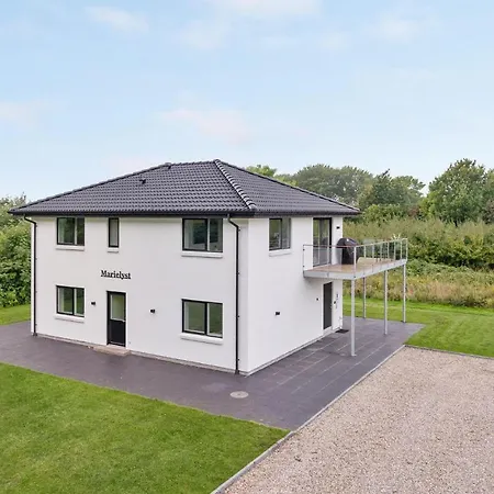 Marielyst Holiday home